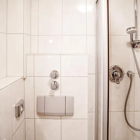 Отель Smart 2 Bb2 324